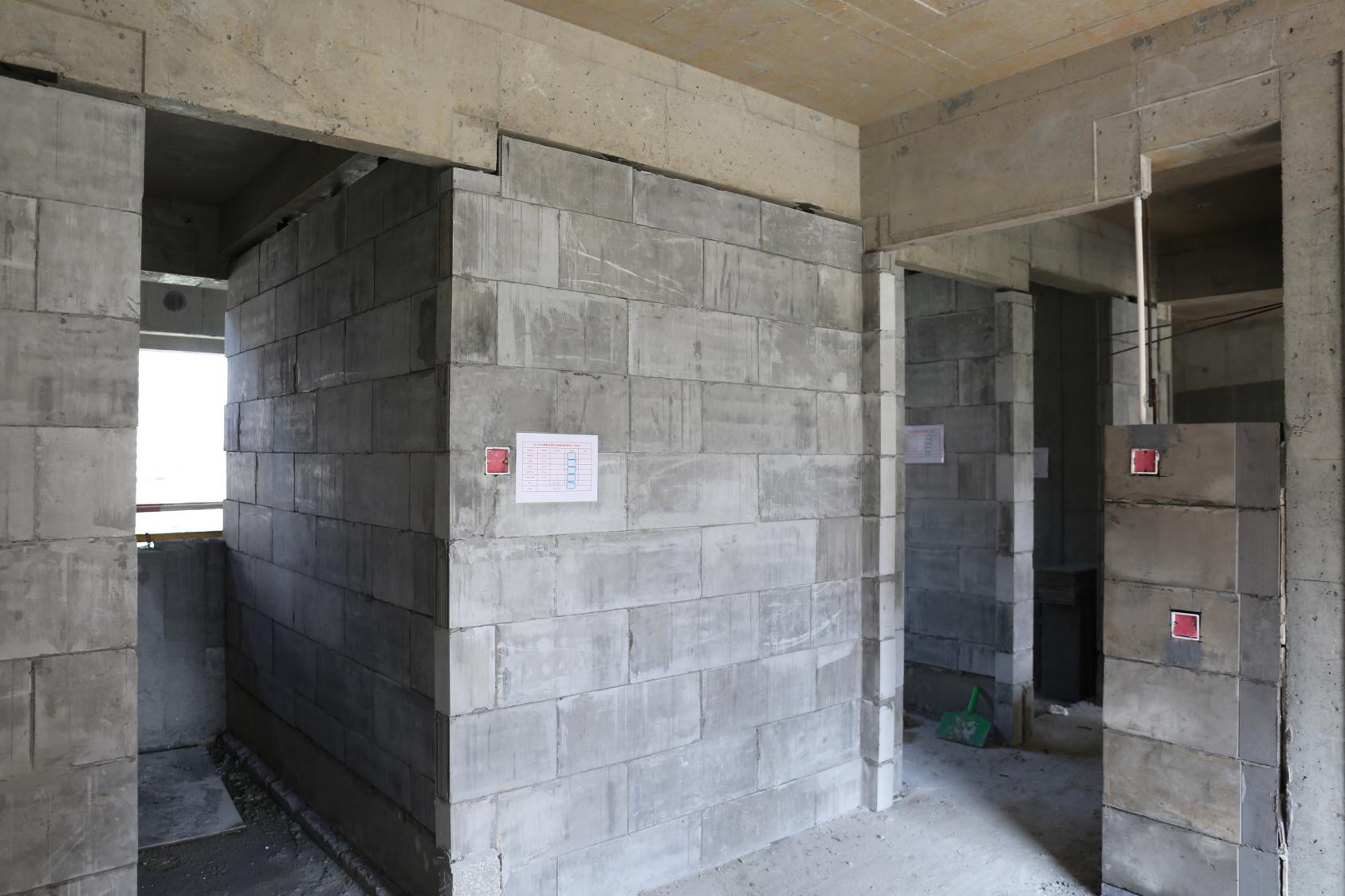 裝配拼裝，無(wú)需抹灰，施工效率突出